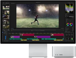 Studio Display XDR con base integrada, una Mac Studio cabe perfectamente debajo del monitor, la pantalla muestra un flujo de trabajo con herramientas de edición de video y corrección de color